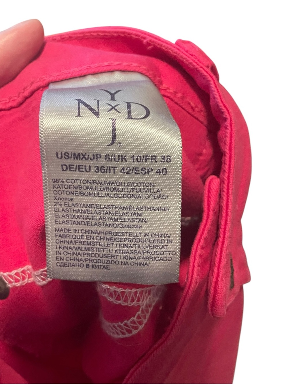 NYDJ Boyfriend Jeans - Hot Pink - Size 6 - Stretch Denim - Picture 5 of 6